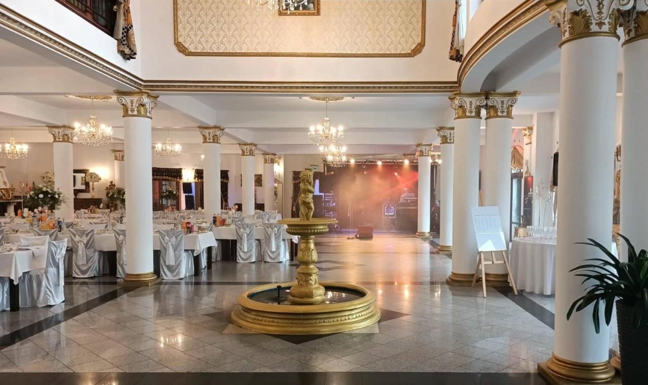 Uzdrowisko Sanatorium Augustow Palac Na Wodzie Falkowski ภายนอก รูปภาพ